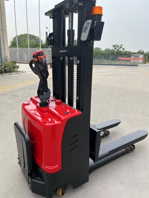 1.5 Ton 4500mm Ride On Forklift Platform Electric Stacker With Reversing Horn And Mirror For Cargo Handling