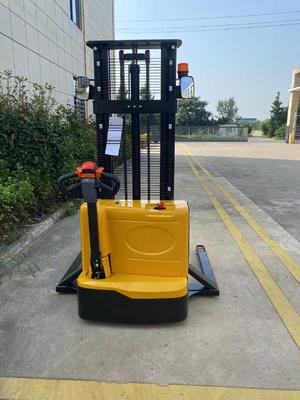 1.5 Ton Electric Pallet Stacker with 1600-3000mm Lifting Height