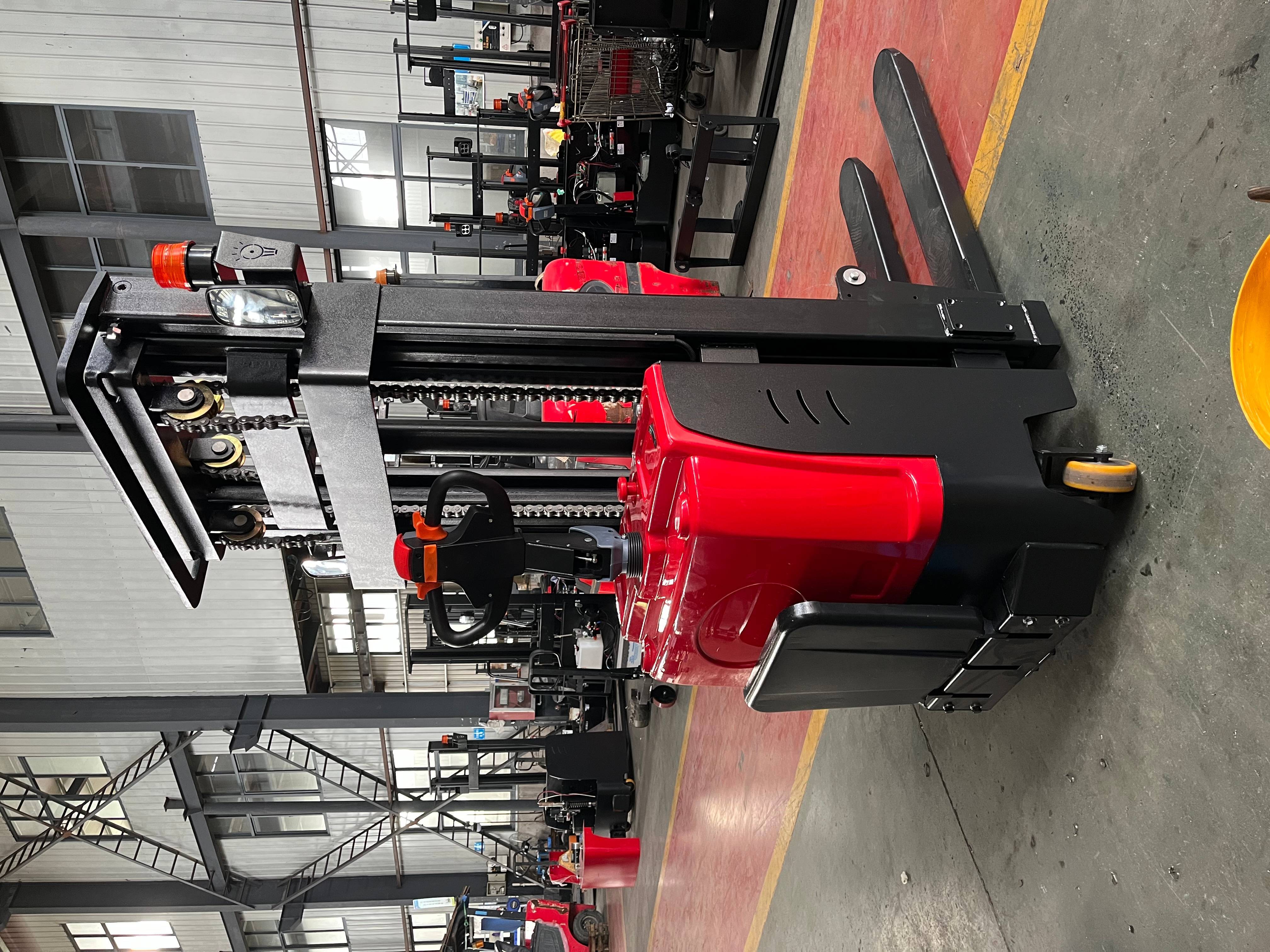 1 Ton Electric Pallet Stacker with 24V 80Ah Battery & 1070mm Fork